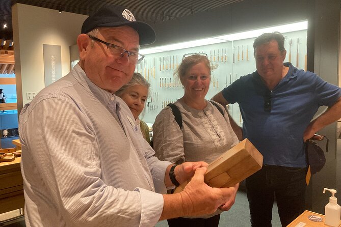 1-Day Kobe Highlights Tour including Sake Tasting - Transport, group size, and the daily pace