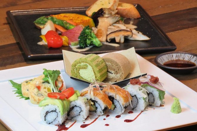 1-Day Snow Monkeys, Zenko-ji Temple & Sake in Nagano - A traditional lunch near Jigokudani