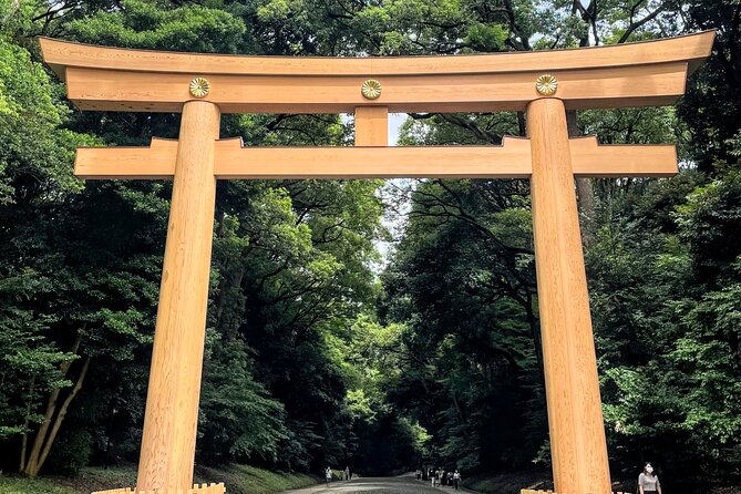 1-Day Tokyo Bus Tour - Meiji Shrine offers a calm beginning