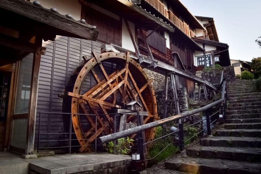 1-Day Tour from Nagoya: Hiking the Historic Nakasendo Trail - Who should choose the non-hiking option?