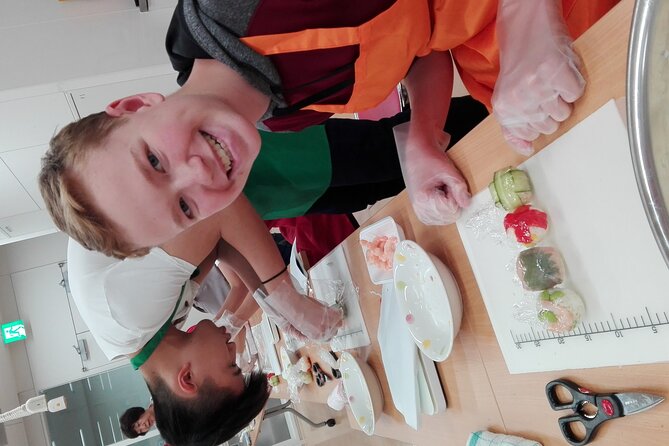 2 hours sushi class - Food allergies and special diets