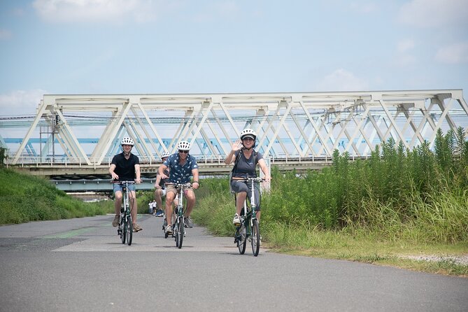 3-Hour Tokyo Private E-Bike Tour Starting from Your Hotel - Why an e-bike is a smart way to meet Tokyo