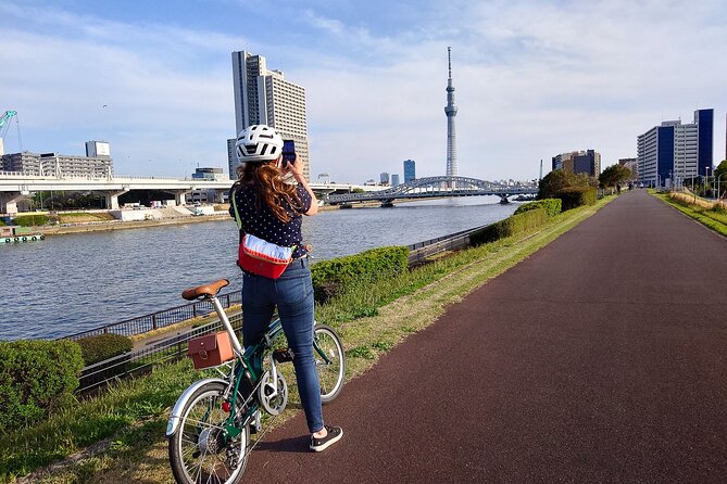 3-Hour Tokyo Private E-Bike Tour Starting from Your Hotel - Tsukishima monja and ordinary neighborhood Tokyo