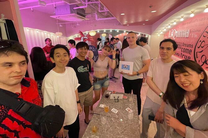 AllWeCanDrink "Can Come Alone" Shibuya Friending Party Experience - The final group photo at 9:45 p.m.