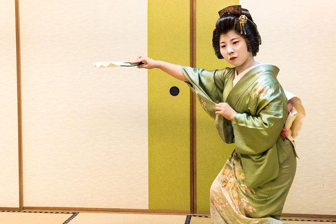 Authentic Geisha Performance with Dinner in Tokyo - Arriving at Sansyūya in Asakusa