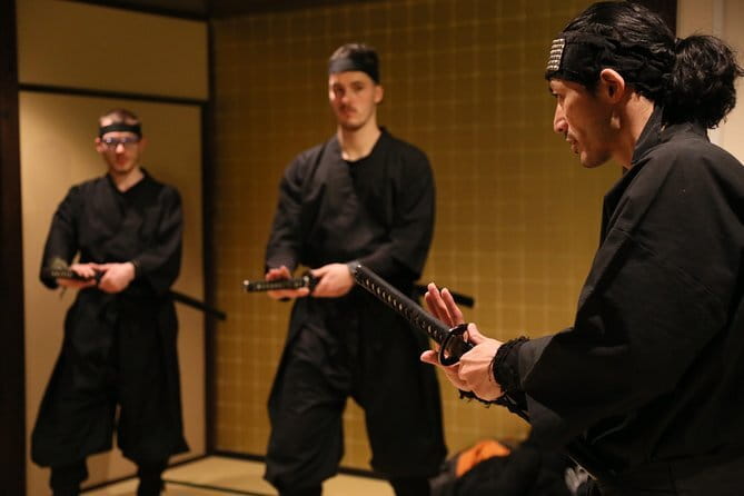 Authentic Knife Making Experience at a Blacksmith in Kyoto - Who should book this experience?