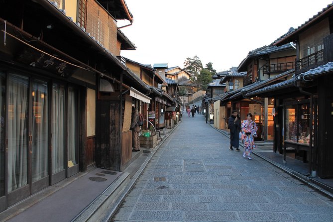 Authentic Kyoto Tea Ceremony: Camellia Flower Teahouse - Who should book this experience?