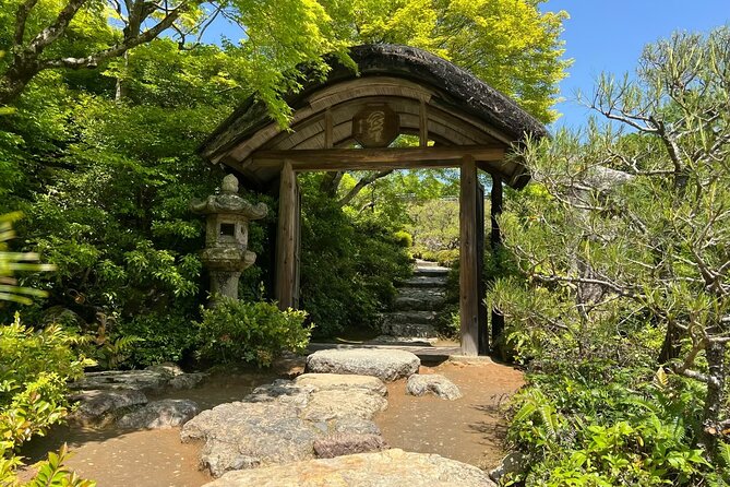 Bamboo Grove Temple and Garden Views Tour - Okochi Sanso Garden and Kyoto views