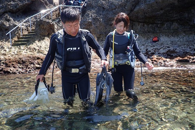 Blue Cave Area Experience Diving!Free feeding & photo images Chinese guide available!1 group with a dedicated instructor - Safety Rules You Cannot Ignore
