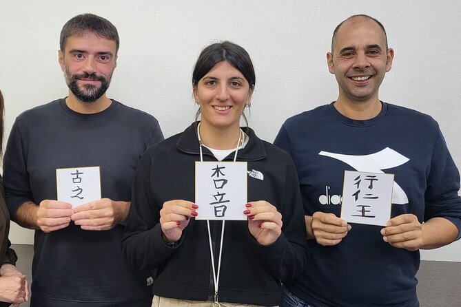 Calligraphy Workshop in Namba, Dotonbori - What the strong praise tells you