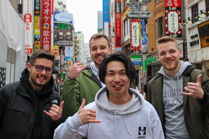 Chill Out in Tokyo: Personalized Private Tours with Local Friends - Shinjuku Gyoen and the option of Golden Gai