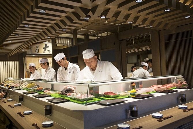 Complete Tuna Auction & Toyosu Fish Market Tour - Group size, pickup, and the finish