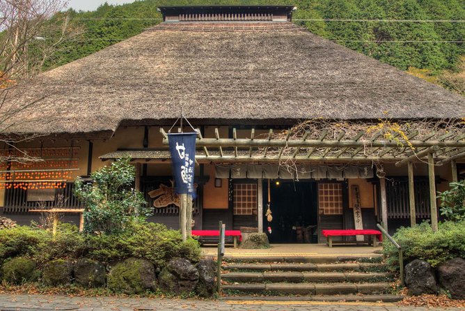 Custom Private Tour in Hakone with a Certified Local Guide - Hakone-machi and the old Tokaido cedar avenue