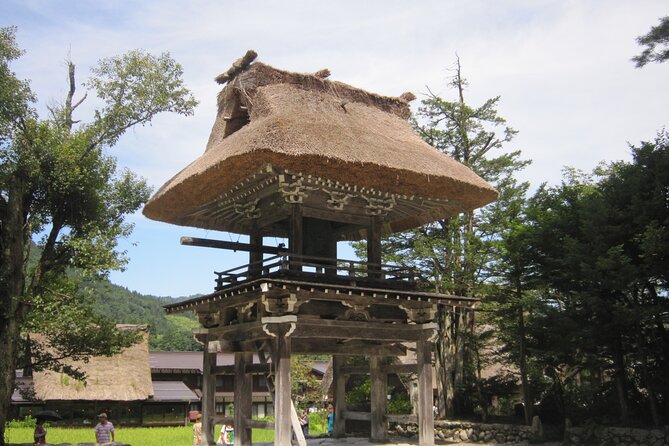 [Day trip bus tour from Kanazawa Station] Weekend only! World Heritage Shirakawago Day Bus Tour - What the $81.30 price really covers