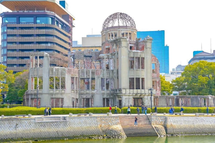 Day Trip to Hiroshima & Miyajima with Itsukushima Shrine - Crossing the water to Miyajima