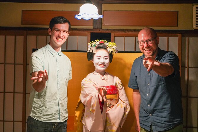 Dinner with Maiko in a Traditional Kyoto Style Restaurant Tour - Dance, games, and the question period
