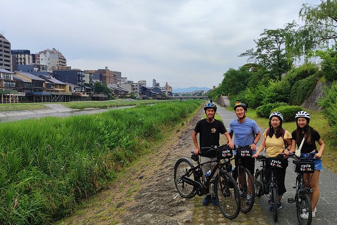 Early Bird E-biking through East Kyoto - Fushimi Inari and Tofuku-ji before the crowds