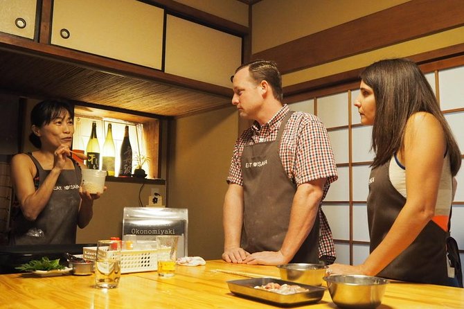 Eat Osaka: Street Food Cooking in an Authentic Kitchen! - Key points at a glance