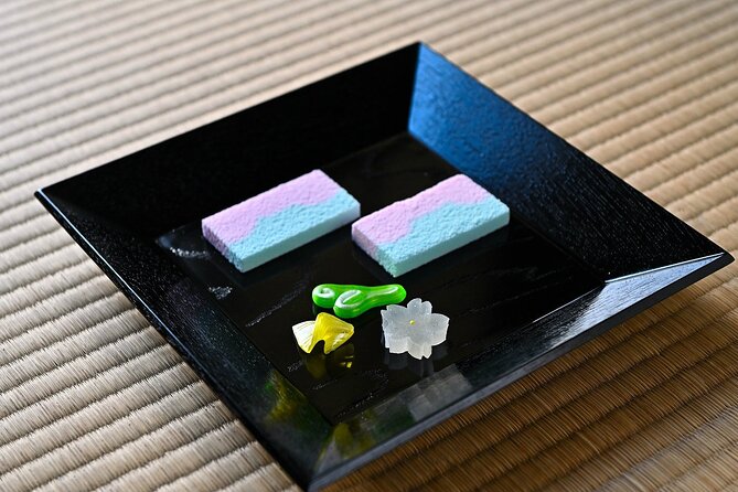 Experience a tea ceremony in an authentic tearoom, in Kyoto! - Watching the demonstration and learning the custom