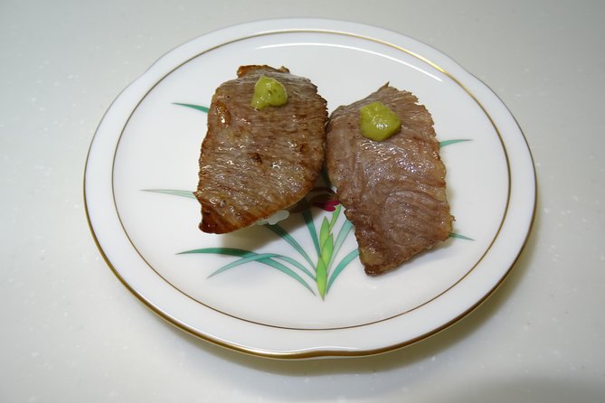 Experience all of Japanese culture and Japanese food experience classes "origami, udon, Japanese food, green tea, calligraphy" in 4 hours - Matcha and Japanese Sweets After the Meal
