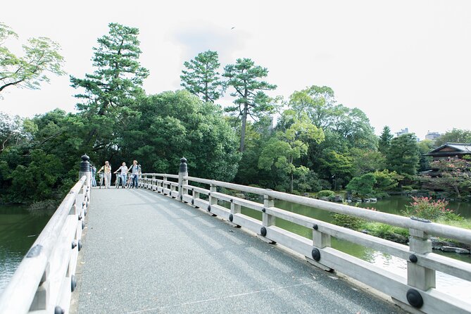 Explore Hidden Alleyway with a Local Expert (Morning tour) - Kashiwayacho and the Kamo River pause