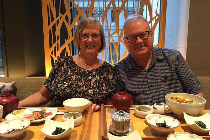 Flavors of Japan Food Tour in Tokyo - Green tea, regional snacks, and the move toward lunch