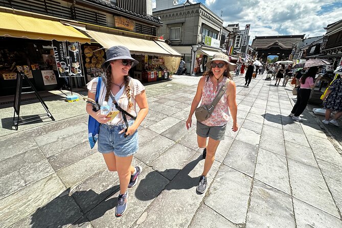 Food & Cultural Walking Tour around Zenkoji temple in Nagano - Sake tasting with miso soup and small bites