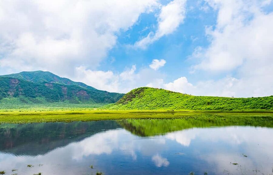 From Fukuoka: Mount Aso, Kurokawa Onsen, and Shrine Tour - Kurokawa Onsen: choose a bath or a gentle walk