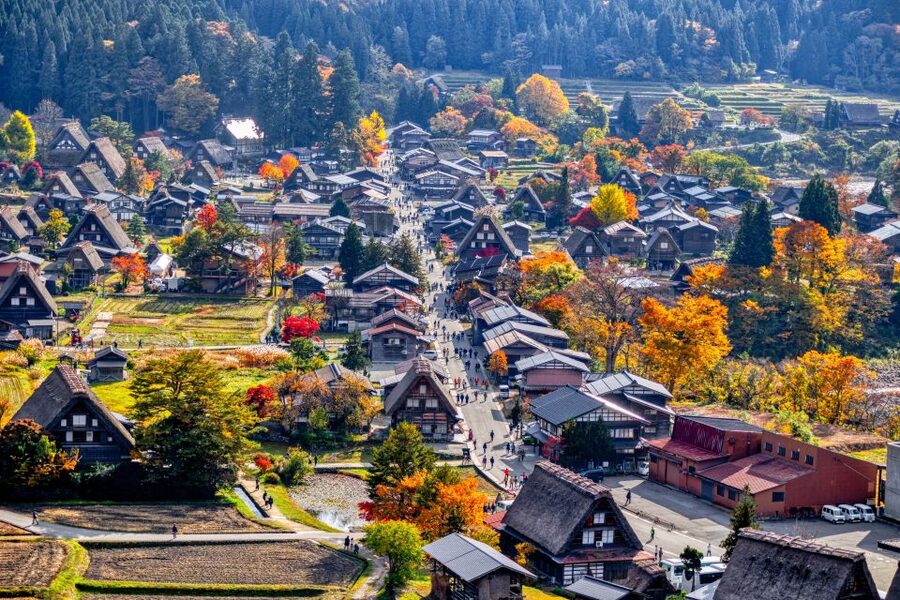 From Nagoya: Hida Takayama & Shirakawa-go Tour w/Opt. Lunch - Takayama Old Town in a 90-minute window