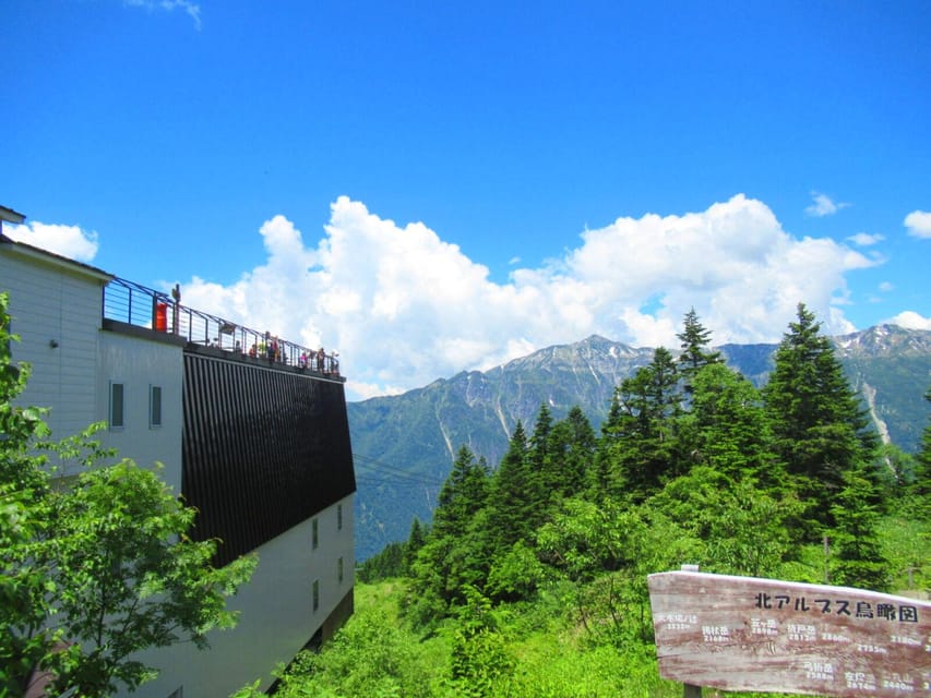 From Takayama: Shinhotaka Ropeway and Kamikochi tour - Leaving Takayama for the Northern Japan Alps