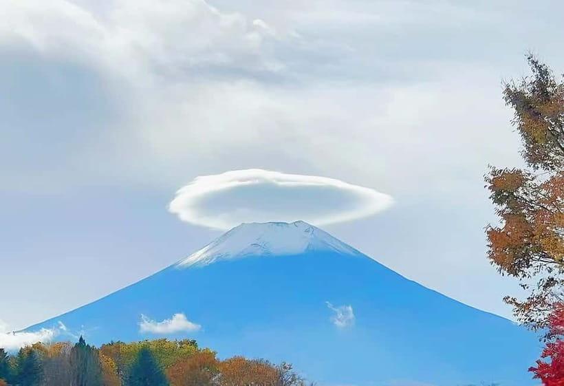 From Tokyo: Mt Fuji, Arakurayama and Kawaguchi Lake Day Trip - Lake Kawaguchi, Oishi Park, and the seasonal Maple Corridor