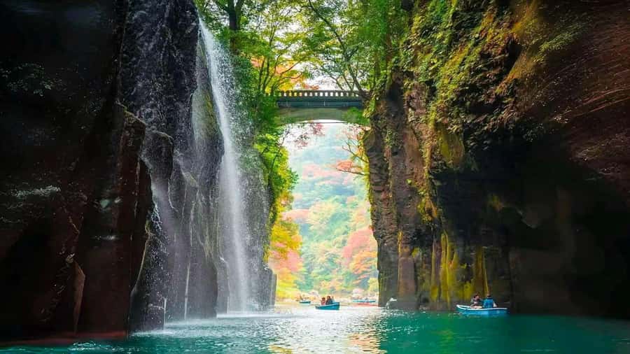 Fukuoka: Takachiho Gorge & Scenic Railway One Day Tour - The pace, transport, and practical trade-offs