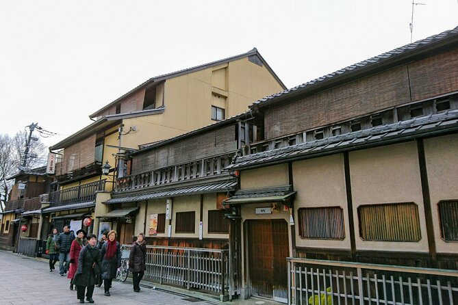 Full Day Guided Tour to Kyoto and Nara from Osaka by Van - How tiring is the day?