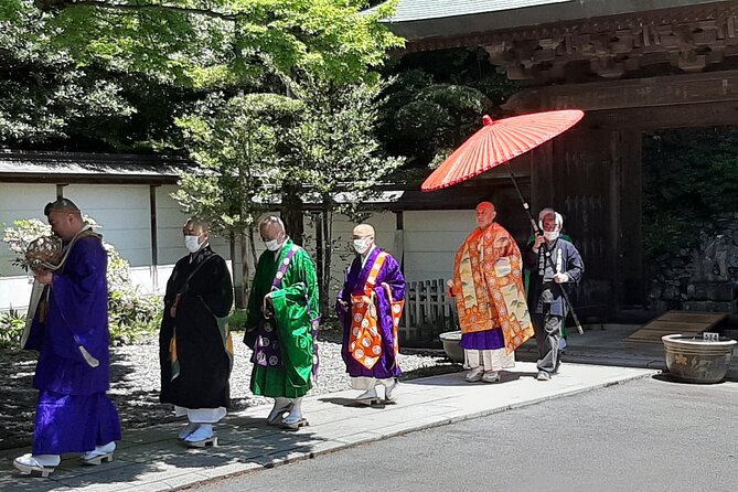 Full Day Hiking Tour at Mt.Takao including Hot Spring - What the $118.89 price really buys