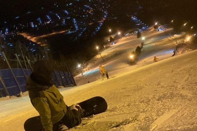 Full Day Private Skiing / Snowboarding Tour in Sapporo - The guide makes or breaks the day
