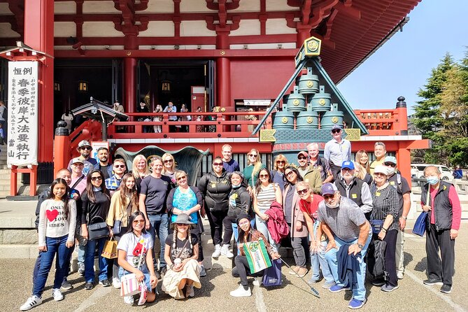 Half Day Sightseeing Tour in Tokyo - Guides, audio, and the large-group experience