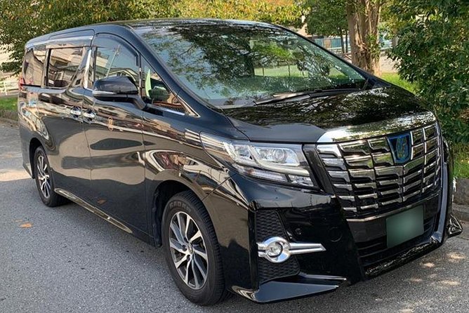 Haneda Airport (HND) Private Transfer to Central Tokyo - Choosing between meet-and-greet and the standard meeting point