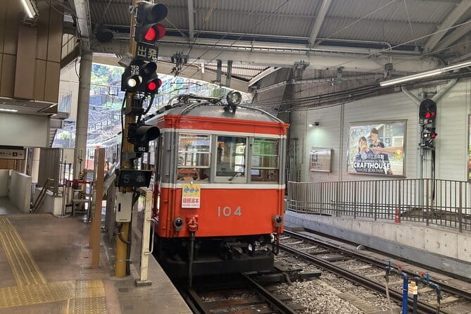 Hike Hakone Hachiri - Mishima and the Genbegawa waterway