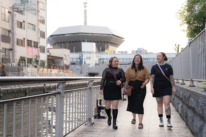 Himeji Castle and Akashi Kaikyo Bridge Walking Tour from Osaka - What the $246.33 Price Covers