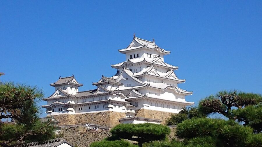 Himeji: Private Customized Tour with Licensed Guide - Is $106 Per Person Good Value?