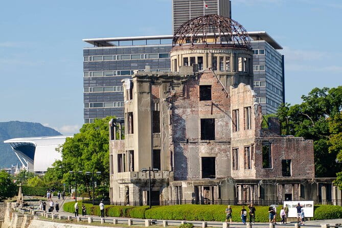 Hiroshima and Miyajima Private Guided Tour - The Peace Memorial Museum requires attention