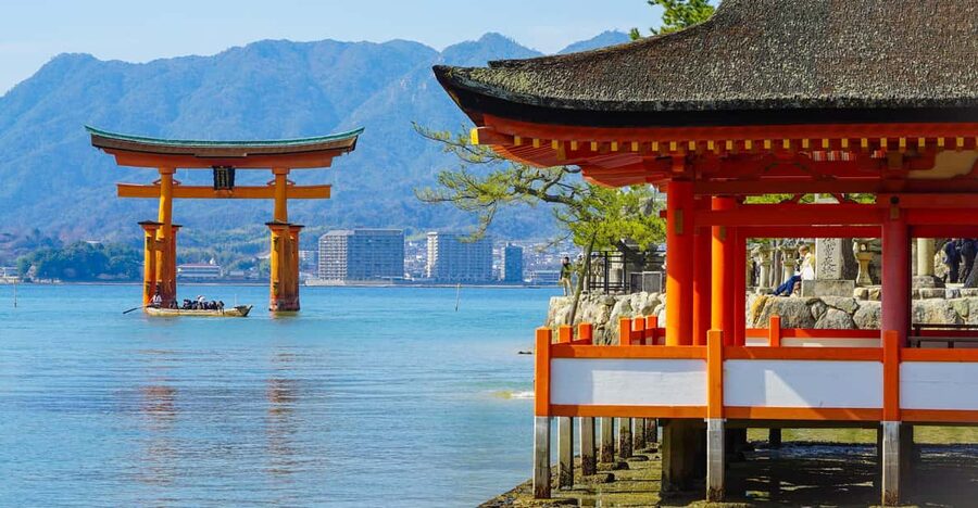 Hiroshima: Miyajima Half-day Historical Walking Tour - First Look at Deer and the O-Torii