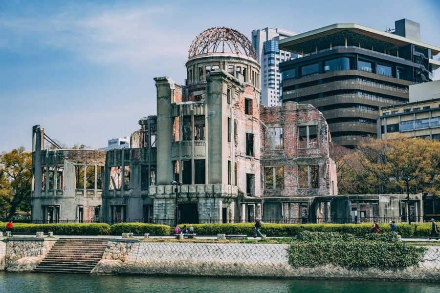Hiroshima: Miyajima Peace Memorial Icons of Peace and Beauty - Lunch, Momiji Manju, and Miyajima’s shop streets