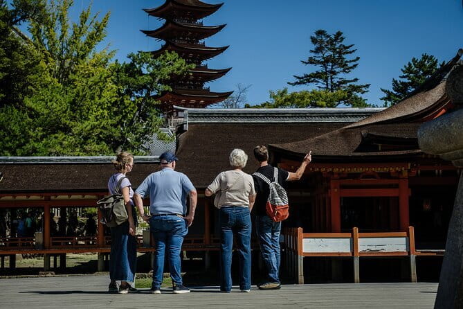 Hiroshima & Miyajima: Private Full-Day Tour with a Local Guide - Miyajima lunch and local island food