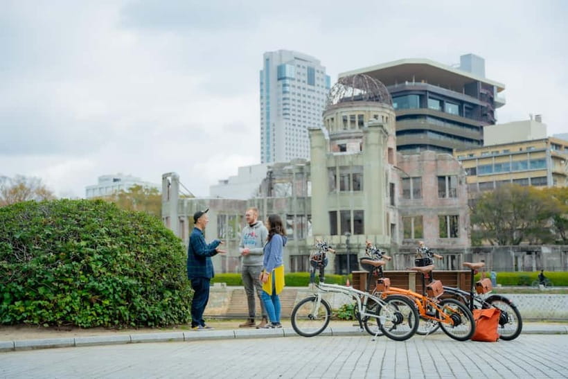 Hiroshima: Peace Cycling Tour with Local Guide - The three-hour route from Hiroshima Castle to Peace Boulevard