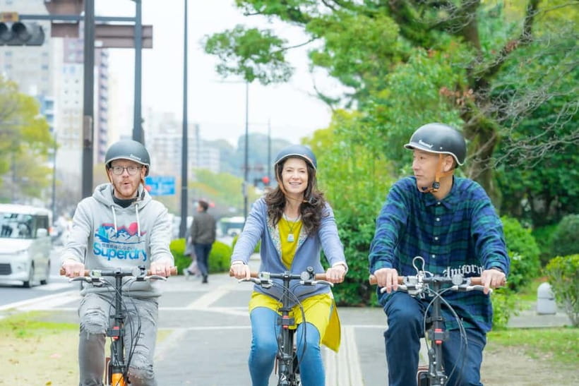 Hiroshima: Peace Cycling Tour with Local Guide - The guides are the heart of the experience