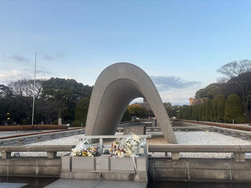 Hiroshima: Peace Memorial Park and Atomic Bomb Dome Tour - Forty minutes through Hiroshima Peace Memorial Park