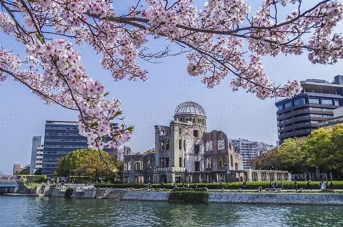 Hiroshima Peace Park & A-Bomb Dome Private Walking Tour (4 Hours) - Shukkeien Garden: a quiet final hour