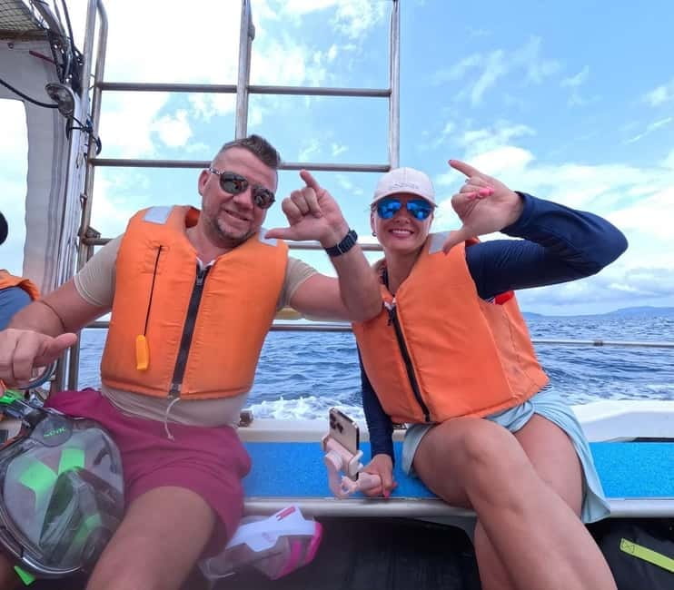 Ishigaki Island: Boat Snorkeling Tour at Phantom Island - What the guide adds to the experience