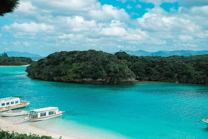 Ishigaki Island Private Tour by English Native Speaker - Yaima Village for traditional island culture